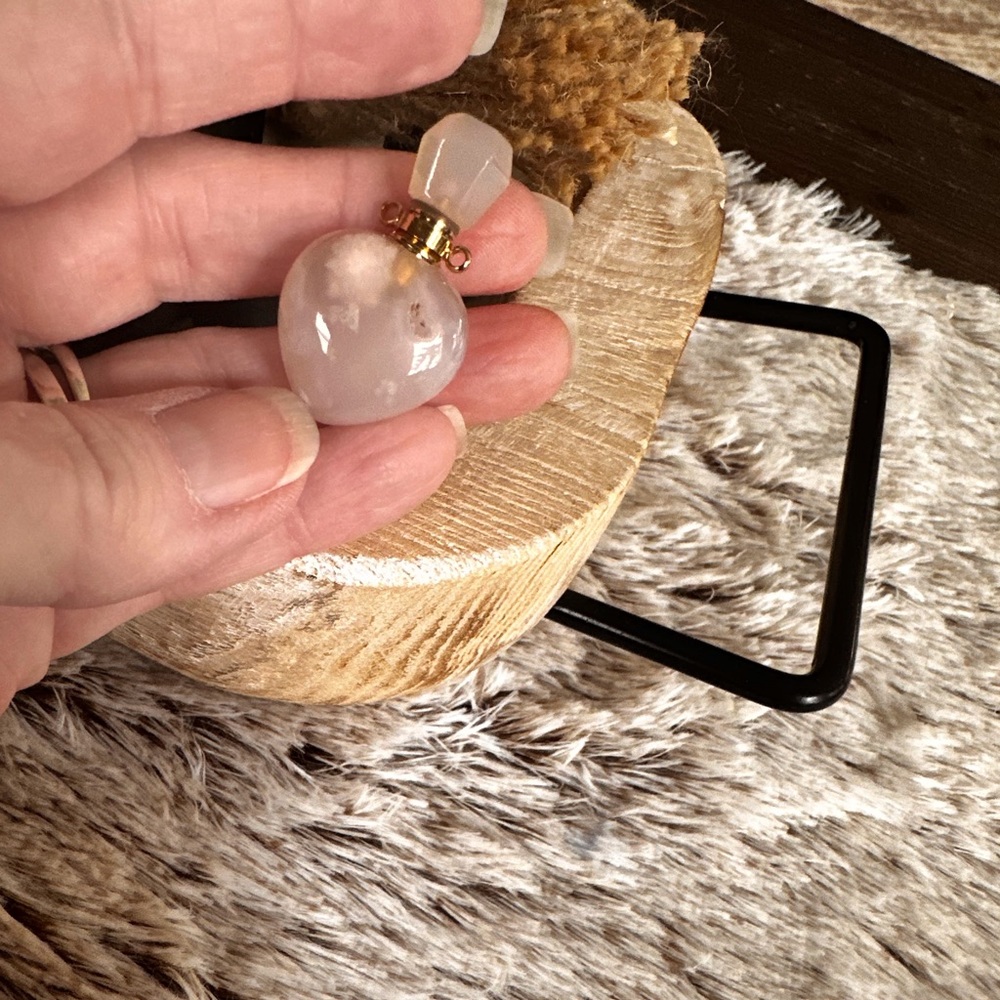 Natural stone cherry blossom agate heart pendant
